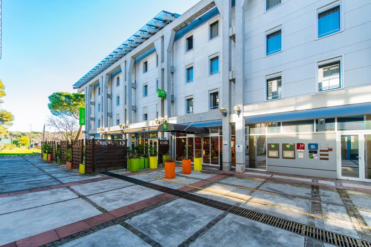 Hotel ibis Styles Antibes Exterior foto