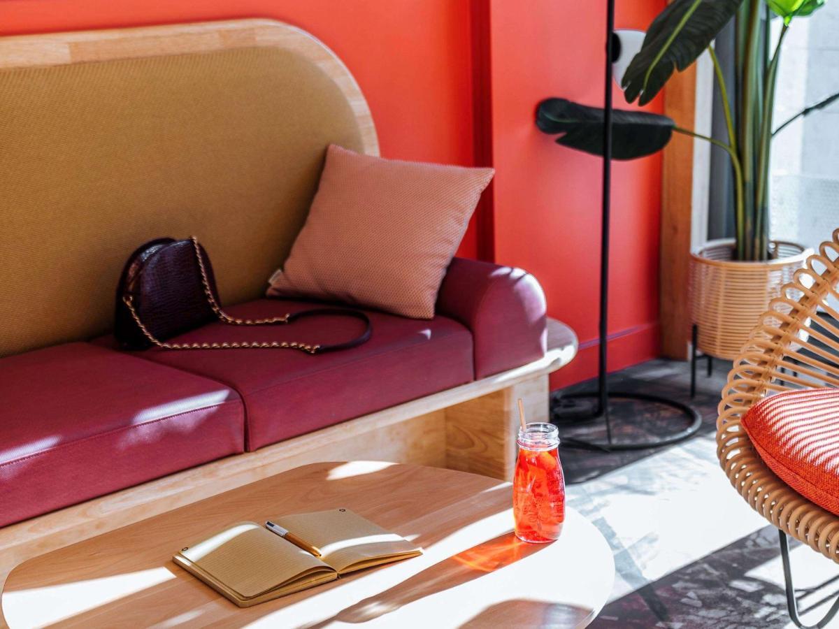 Hotel ibis Styles Antibes Exterior foto