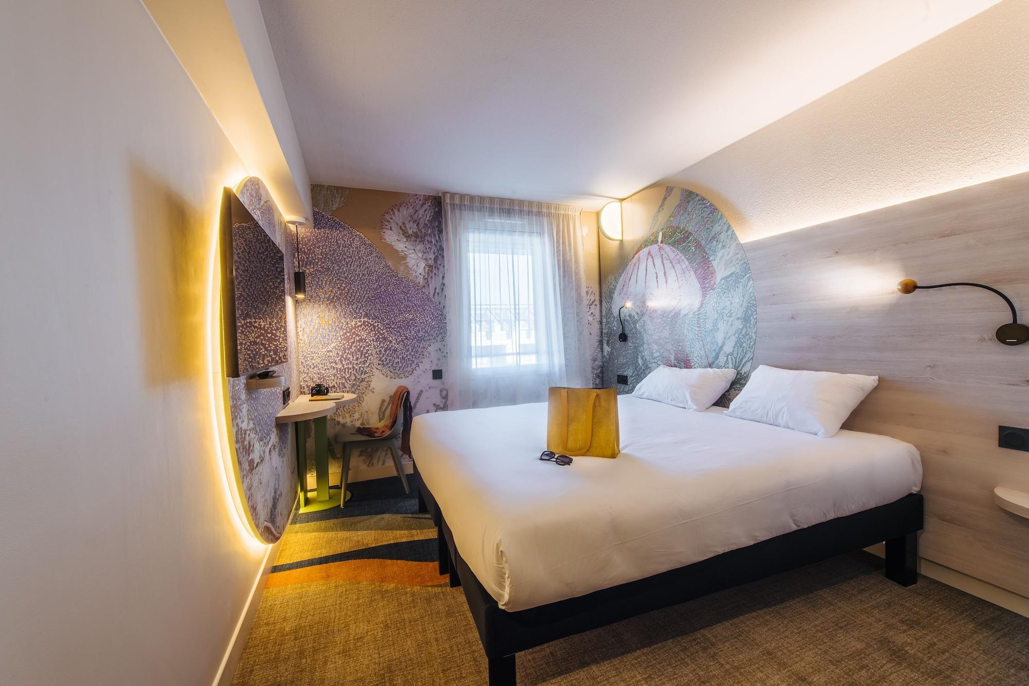 Hotel ibis Styles Antibes Exterior foto
